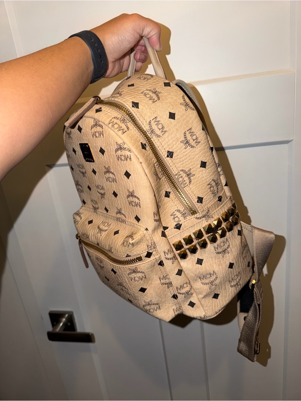 MCM studded visetos backpack - Picture 3 of 8